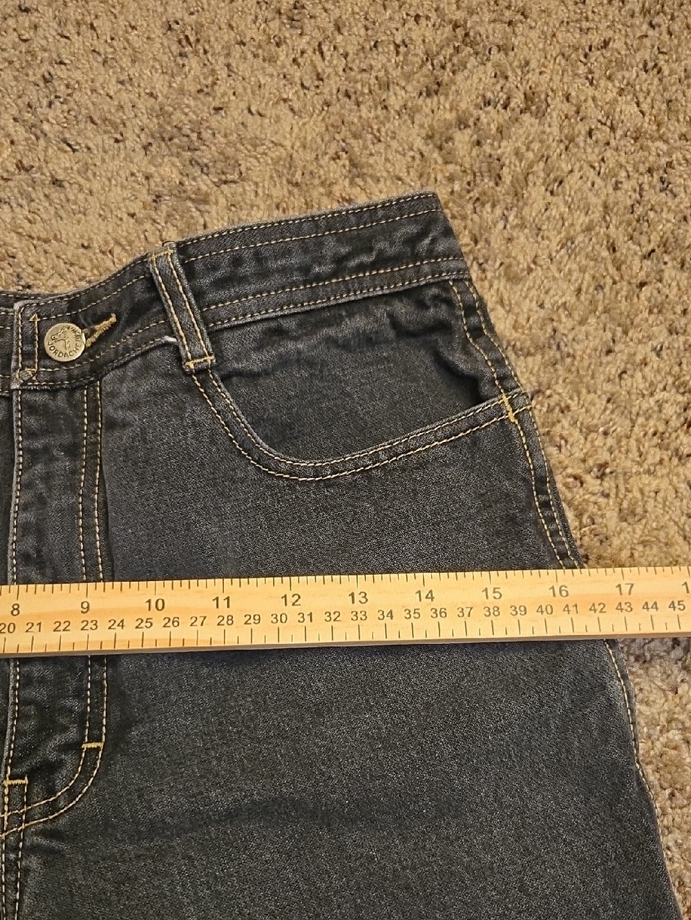 Vintage Jordache High-Rise Gray Straight-Leg Jeans with Embroidered Horsehead - Picture 9 of 10